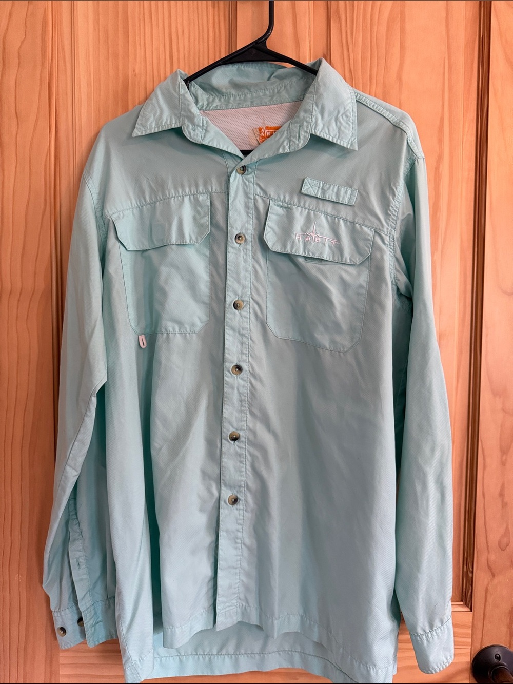 Habit Fishing Men's Lightweight Shirt